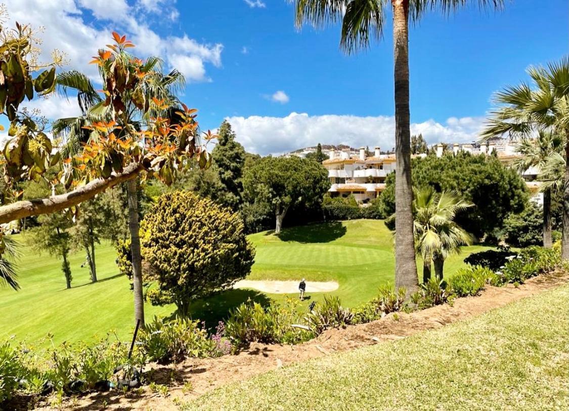Sitio de CalahondaThe Golden House, Calahonda Golf公寓 外观 照片